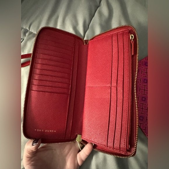 Tory Burch Robinson Zip Continental Wallet *NEW* - Picture 3 of 5